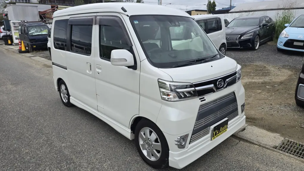 アトレーワゴンカスタムターボRSリミテッド SAIII | 【公式】Y